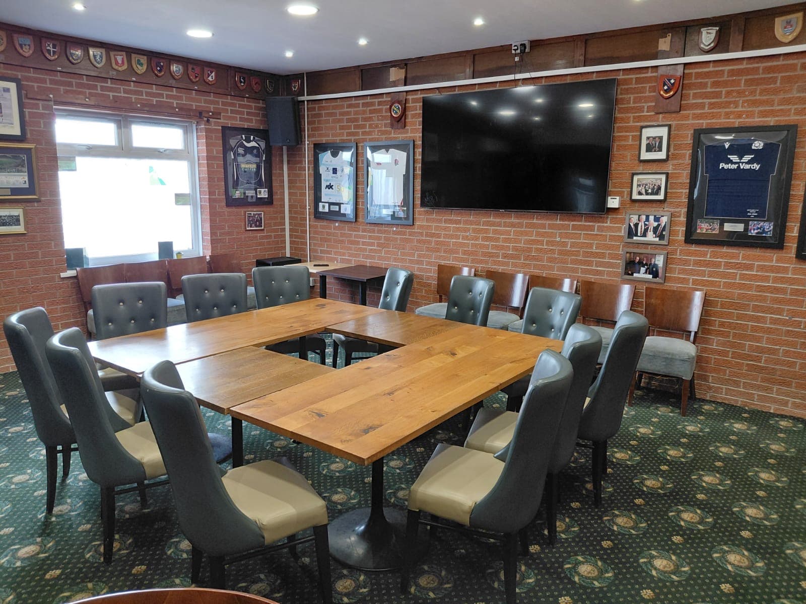 The Clubhouse bradwall suite